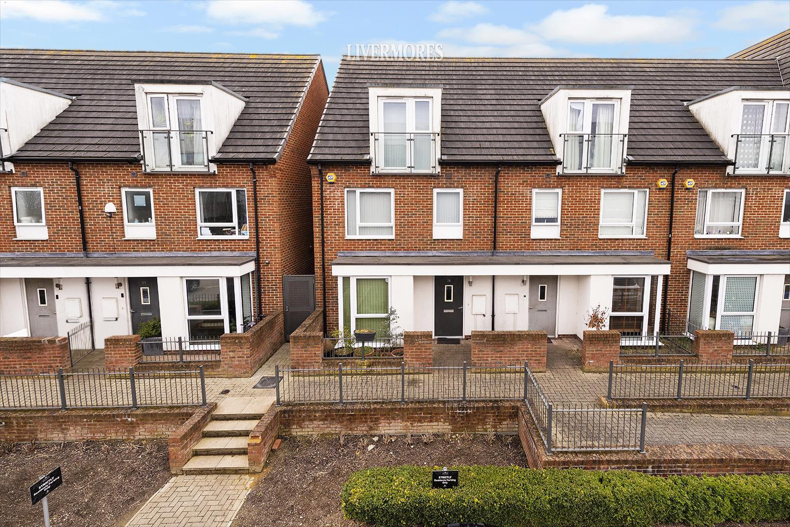 Samas Way, Crayford, Kent